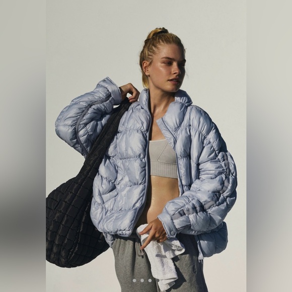 FP Movement Pippa Scrunchy Glossy Packable Puffer Jacket Large - Picture 4 of 13